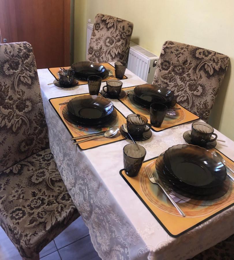 La Symo Apartament Straja Lupeni Lupeni  Экстерьер фото