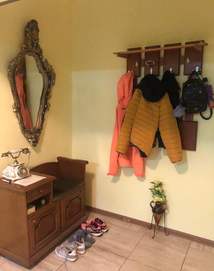 La Symo Apartament Straja Lupeni Lupeni  Экстерьер фото