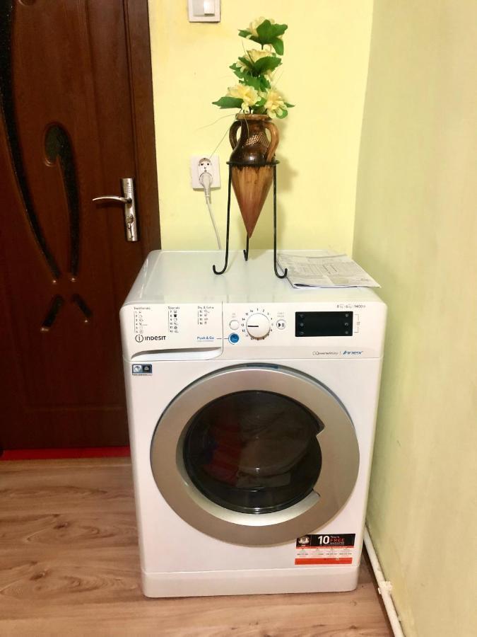 La Symo Apartament Straja Lupeni Lupeni  Экстерьер фото